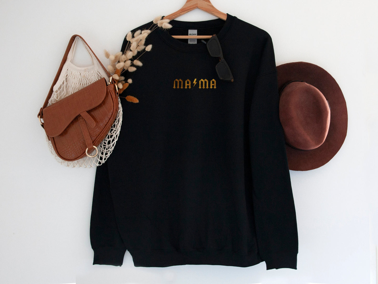 Embroidered MaMa Sweatshirt / Rock And Roll Mum Sweatshirt / Nostalgic Unisex Jumper